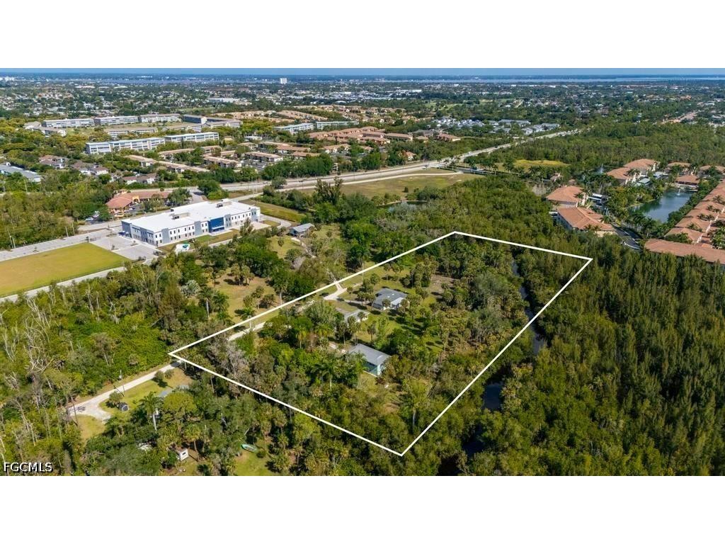 7046/7058 Maida Lane Fort Myers FL 33907 2026021276 image2