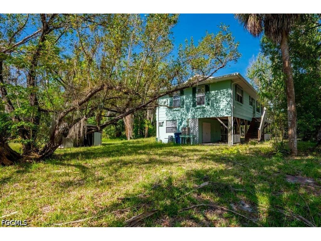 7046/7058 Maida Lane Fort Myers FL 33907 2026021276 image21