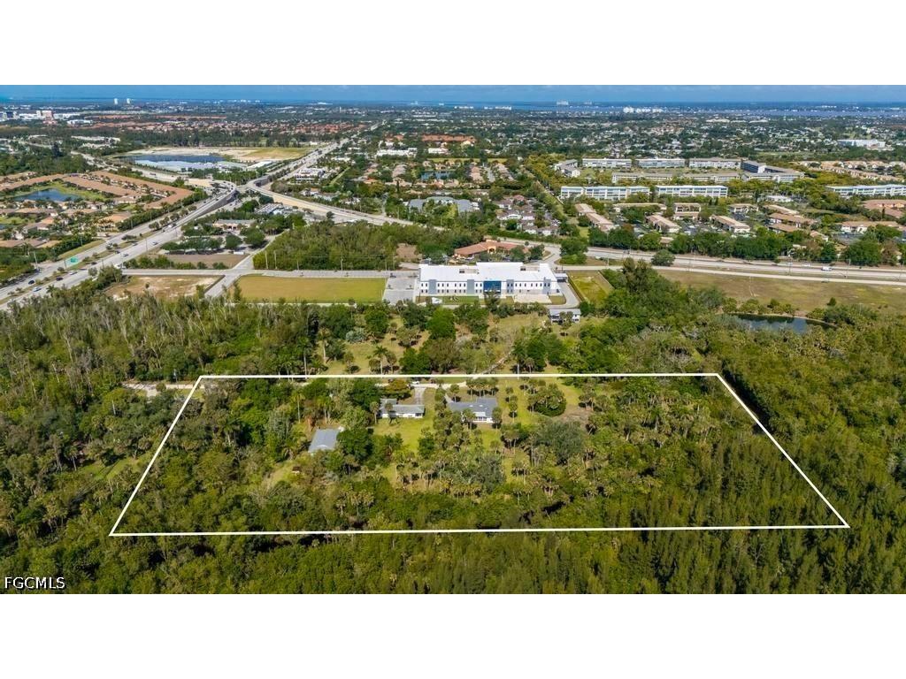 7046/7058 Maida Lane Fort Myers FL 33907 2026021276 image3