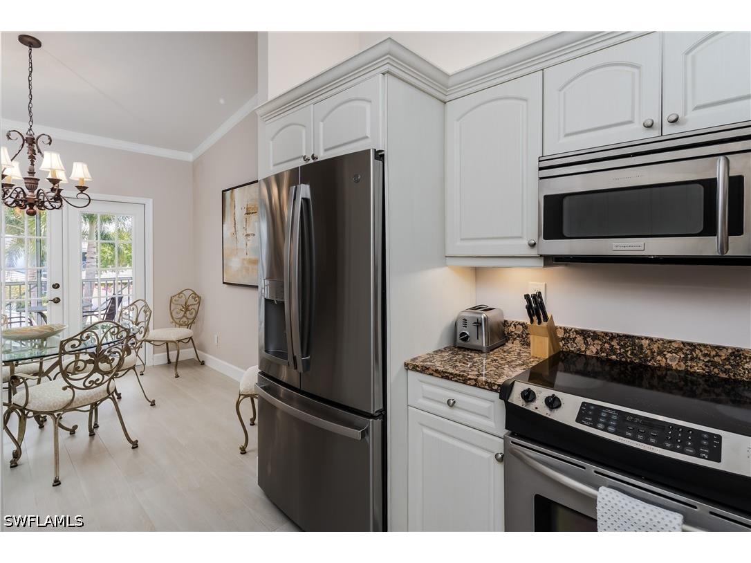 7046 Barrington Circle #202 Naples FL 34108 226019973 image14
