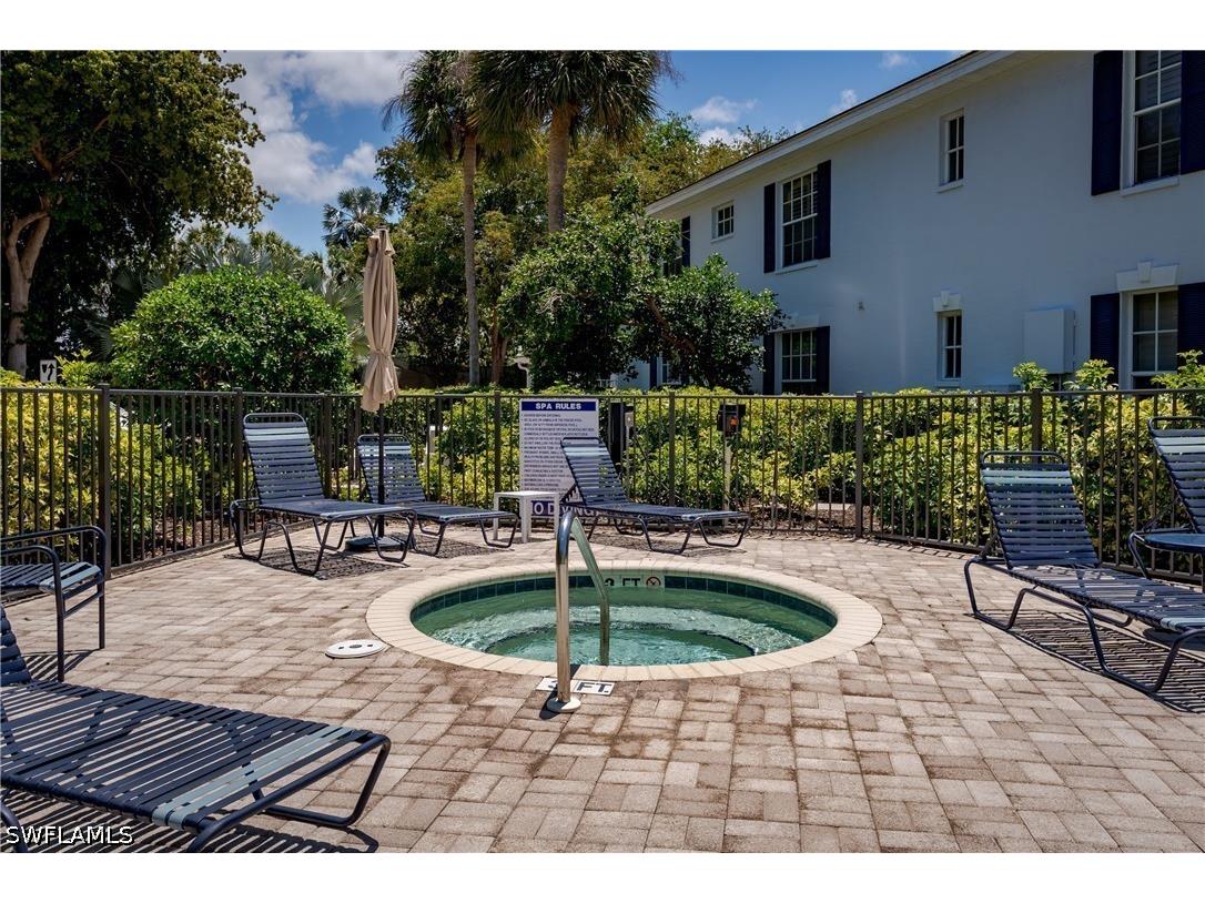 7046 Barrington Circle #202 Naples FL 34108 226019973 image36