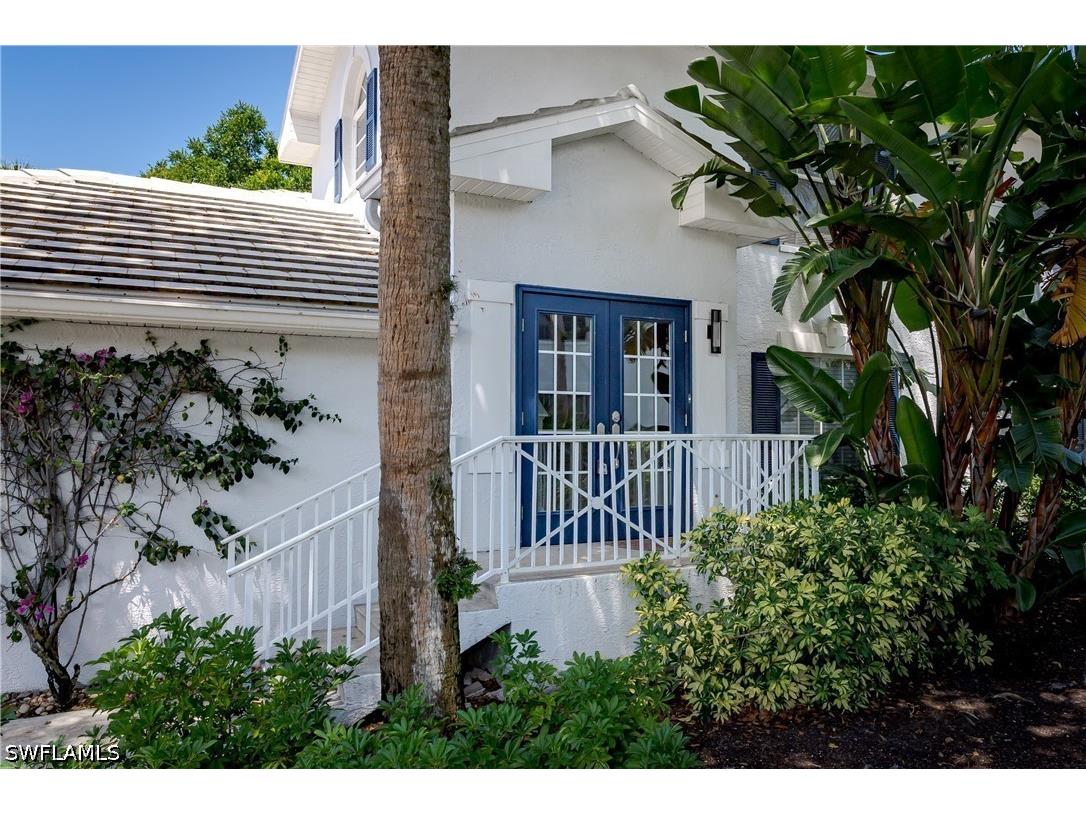 7046 Barrington Circle #202 Naples FL 34108 226019973 image5