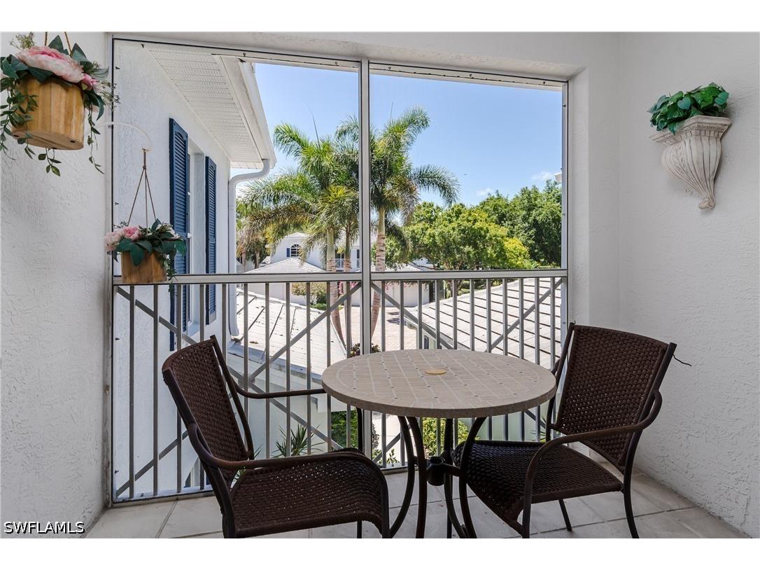 7046 Barrington Circle #202 Naples FL 34108 226019973 image8