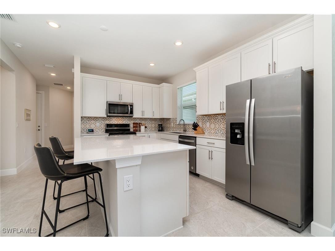 7048 Chapel Creek Lane North Fort Myers FL 33917 225057429 image3