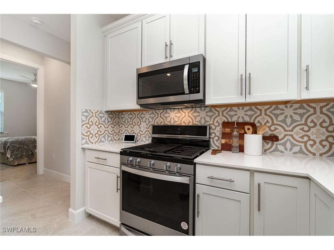 7048 Chapel Creek Lane North Fort Myers FL 33917 225057429 image5