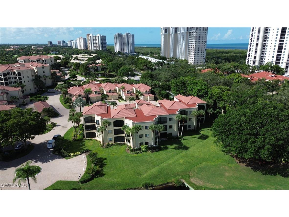 7048 Pelican Bay Boulevard #C-105 Naples FL 34108 224103591 image26