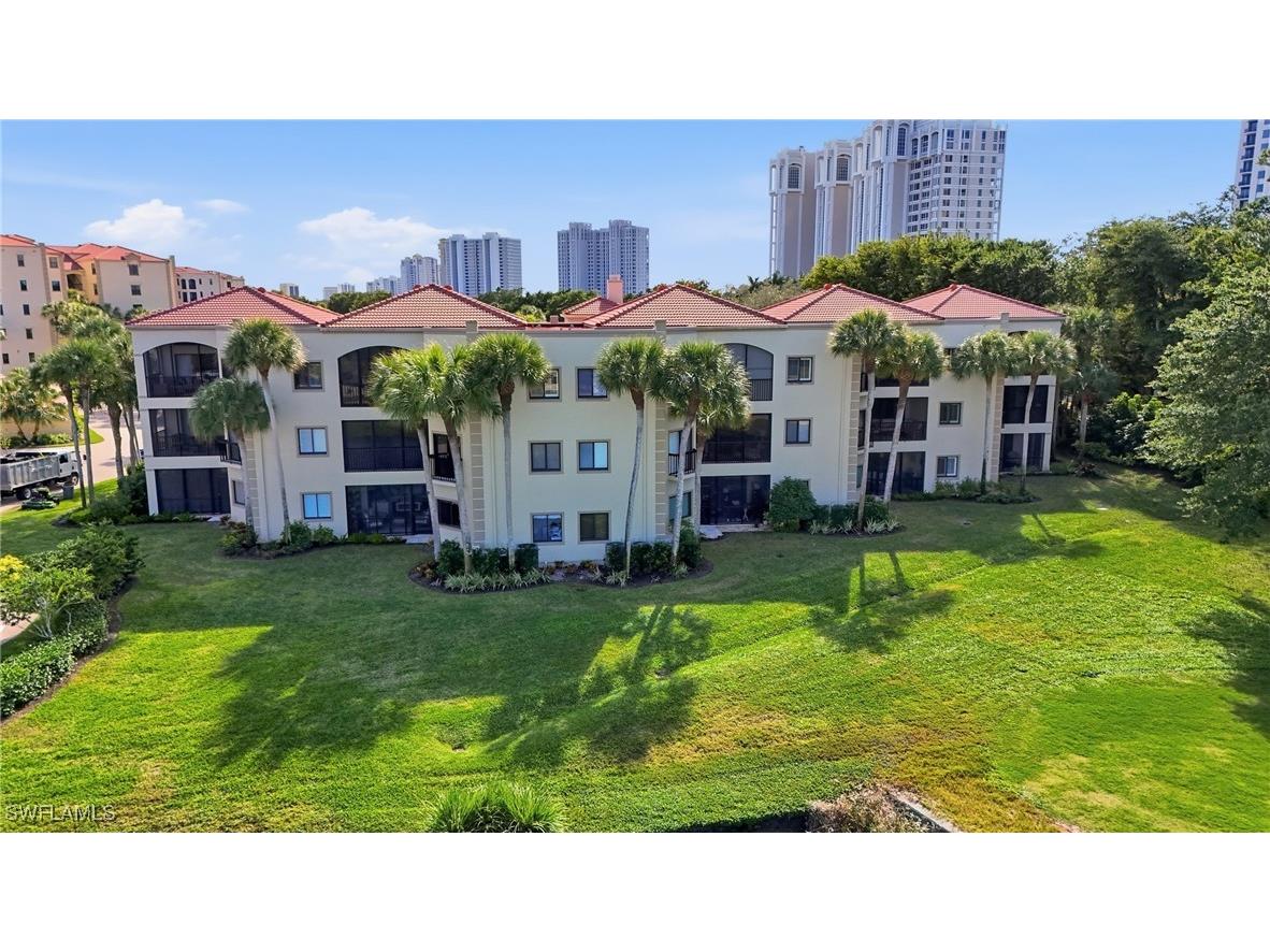 7048 Pelican Bay Boulevard #C302 Naples FL 34108 226004012 image40