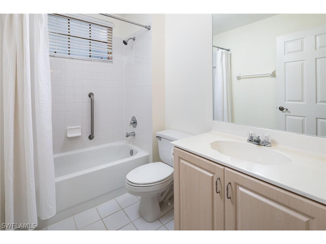 7049 Barrington Circle #101 Naples FL 34108 226009674 image14