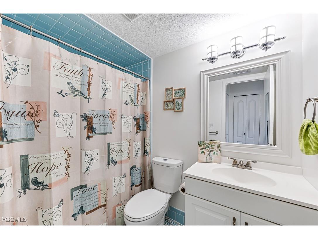 7049 New Post Drive #7 North Fort Myers FL 33917 2025016535 image11