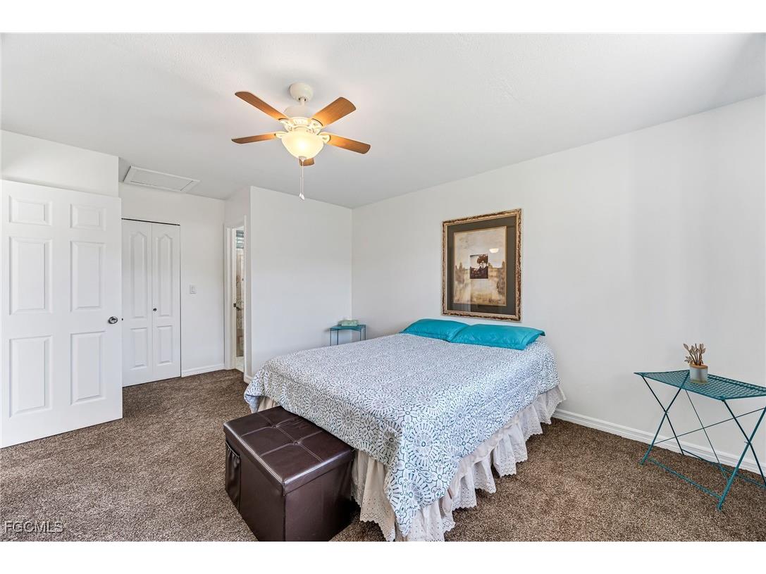 7049 New Post Drive #7 North Fort Myers FL 33917 2025016535 image12