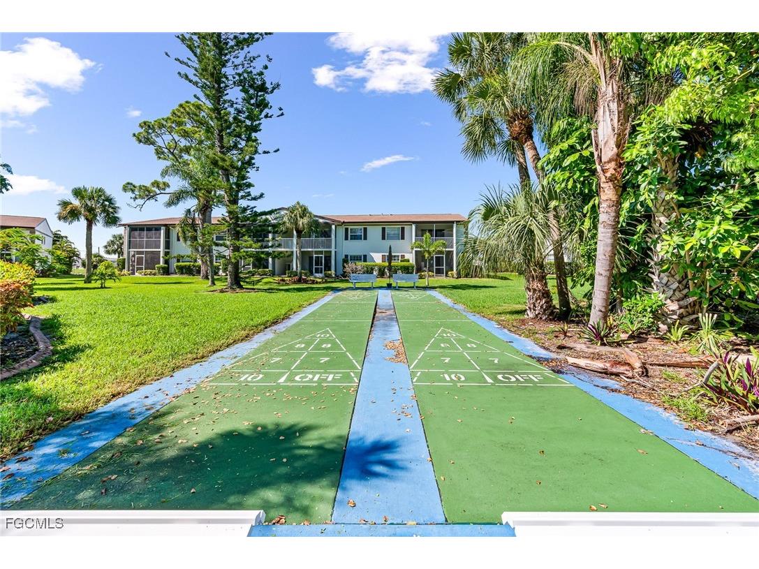 7049 New Post Drive #7 North Fort Myers FL 33917 2025016535 image17