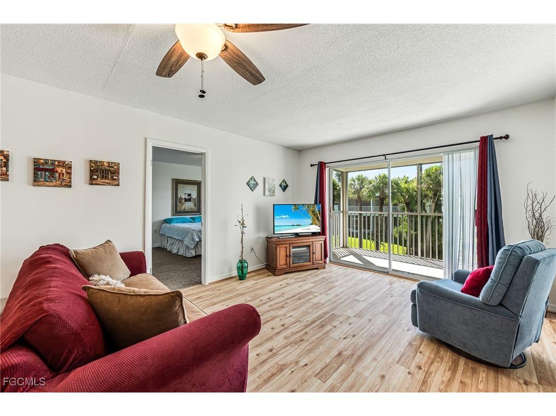 7049 New Post Drive #7 North Fort Myers FL 33917 2025016535 image8