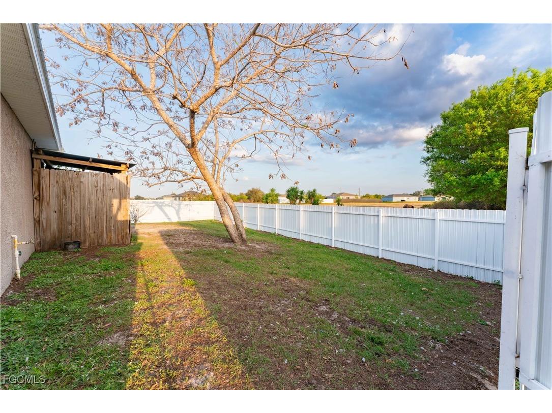 7049 Tide Circle Labelle FL 33935 2025023116 image9