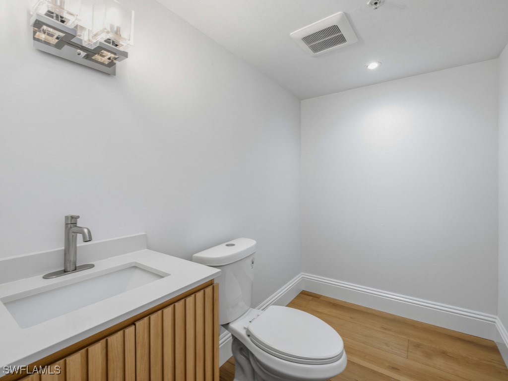 705 10th Street S #202 Naples FL 34102 226001300 image41