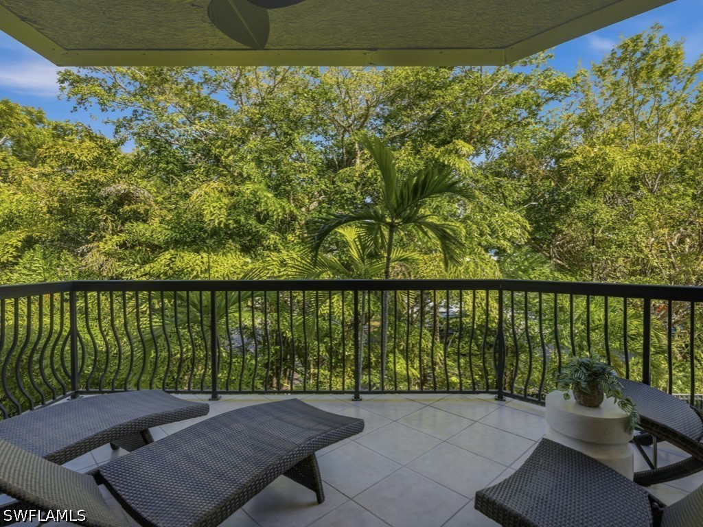 705 10th Street S #202 Naples FL 34102 226015426 image37