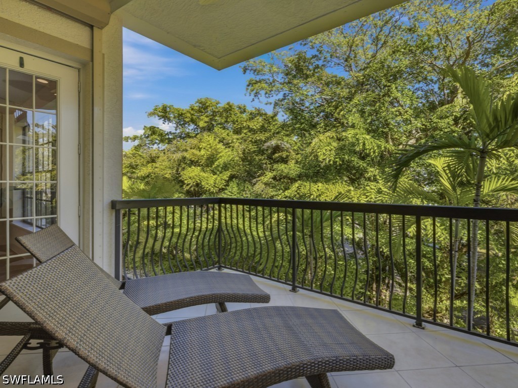 705 10th Street S #202 Naples FL 34102 226015426 image38