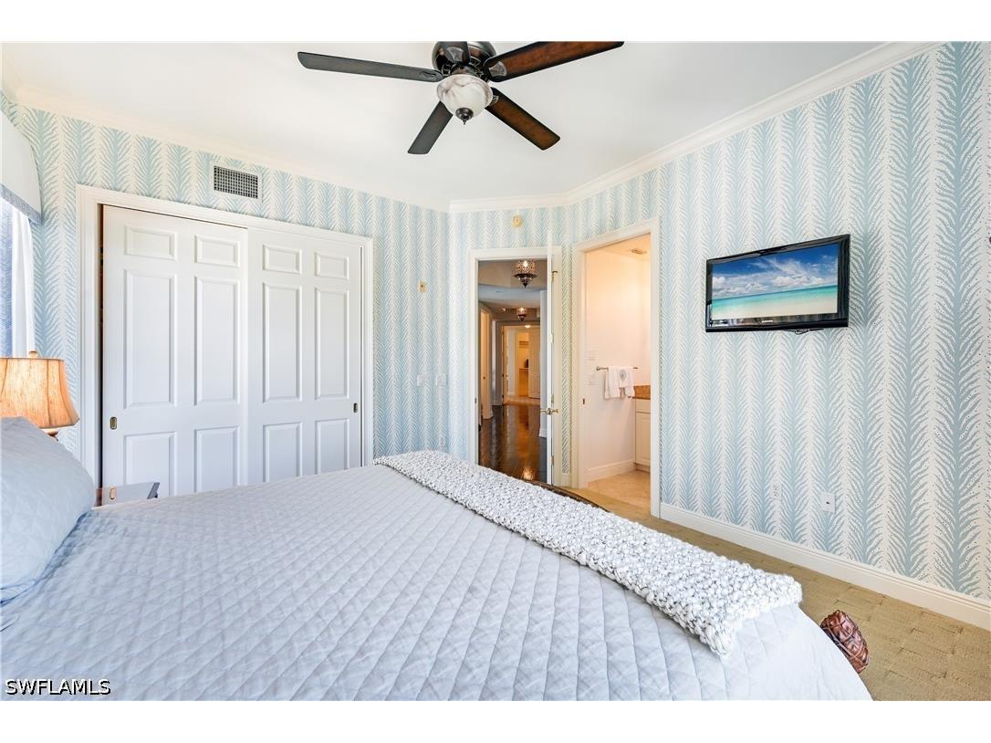 705 10th Street S #301 Naples FL 34102 226014692 image24