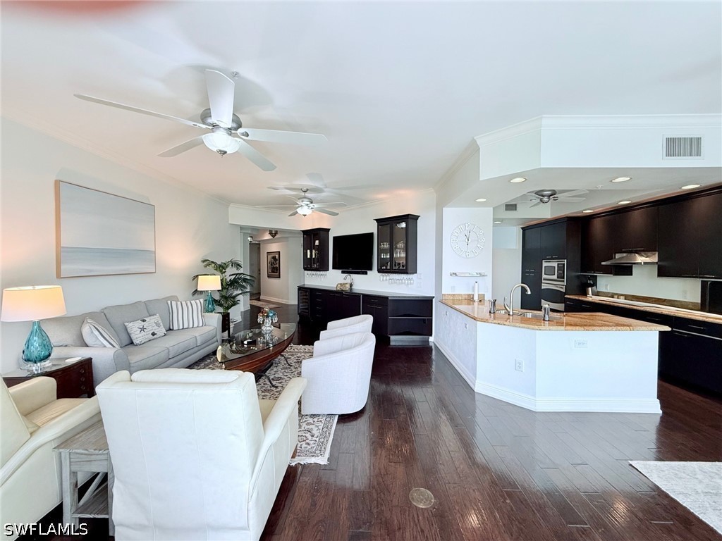 705 10th Street S #301 Naples FL 34102 226014692 image4