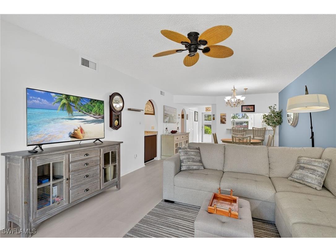 705 Augusta Boulevard #705-4 Naples FL 34113 226002054 image1