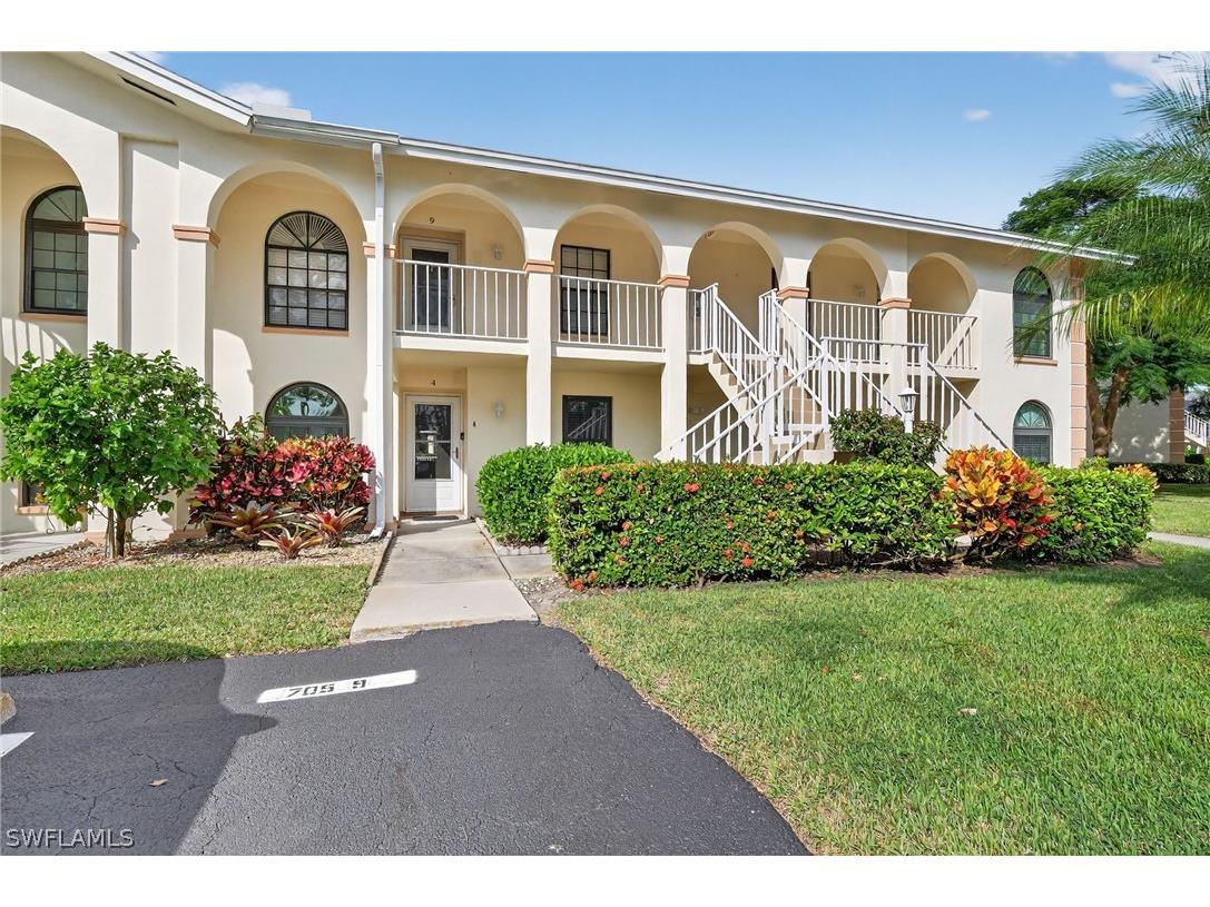 705 Augusta Boulevard #705-4 Naples FL 34113 226010512 image2