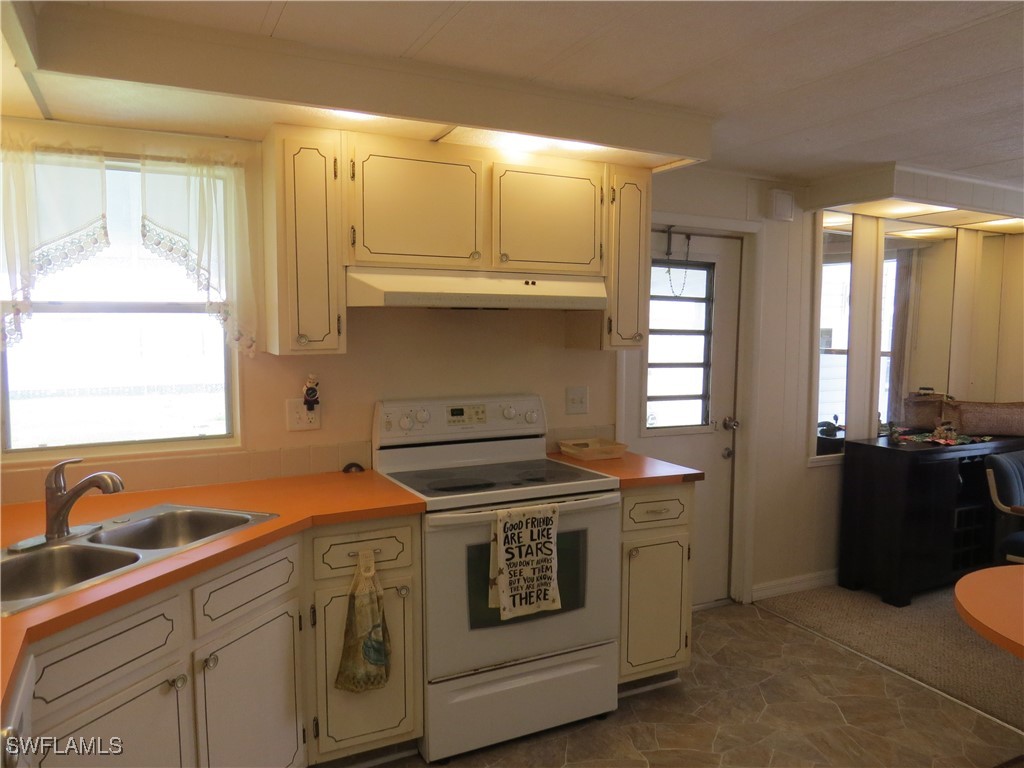 705 Blackburn Boulevard North Port FL 34287 225029999 image11