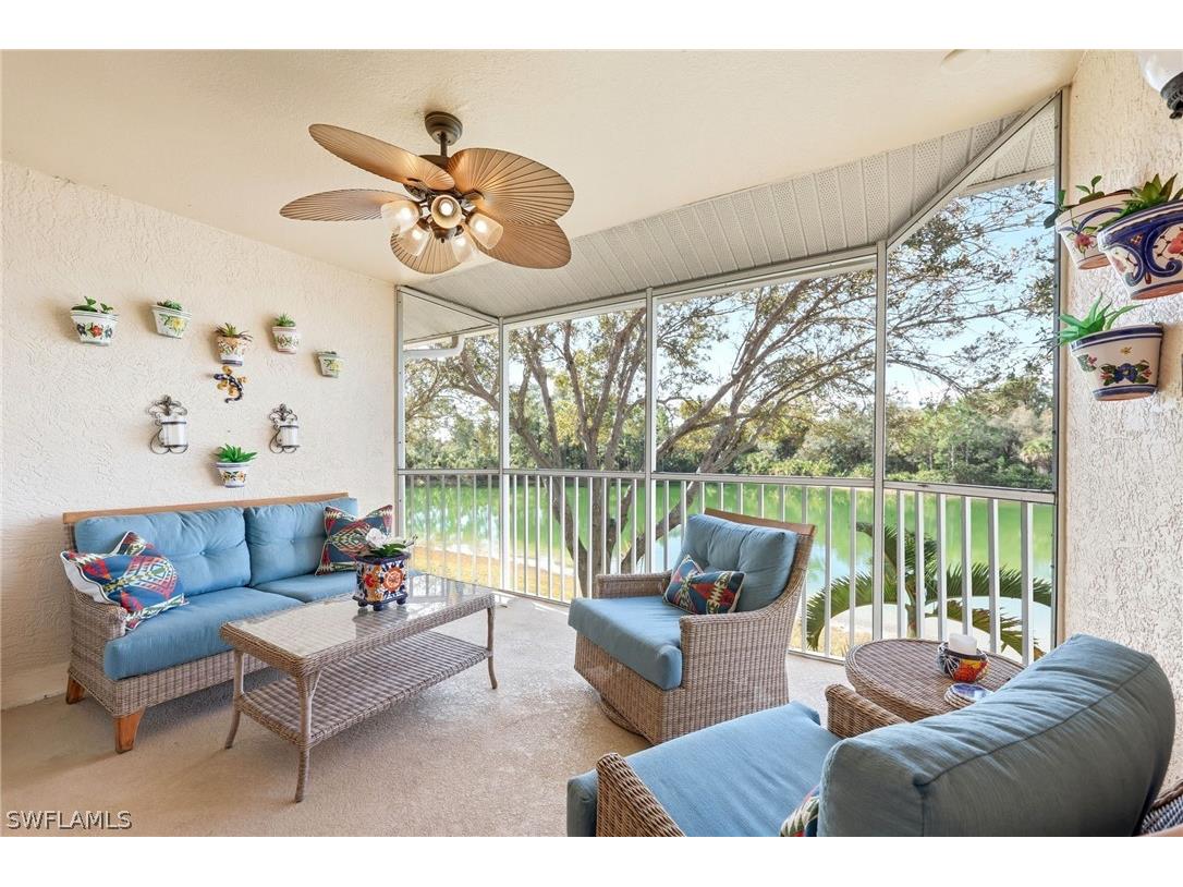 705 Luisa Lane #4 Naples FL 34104 226007063 image1