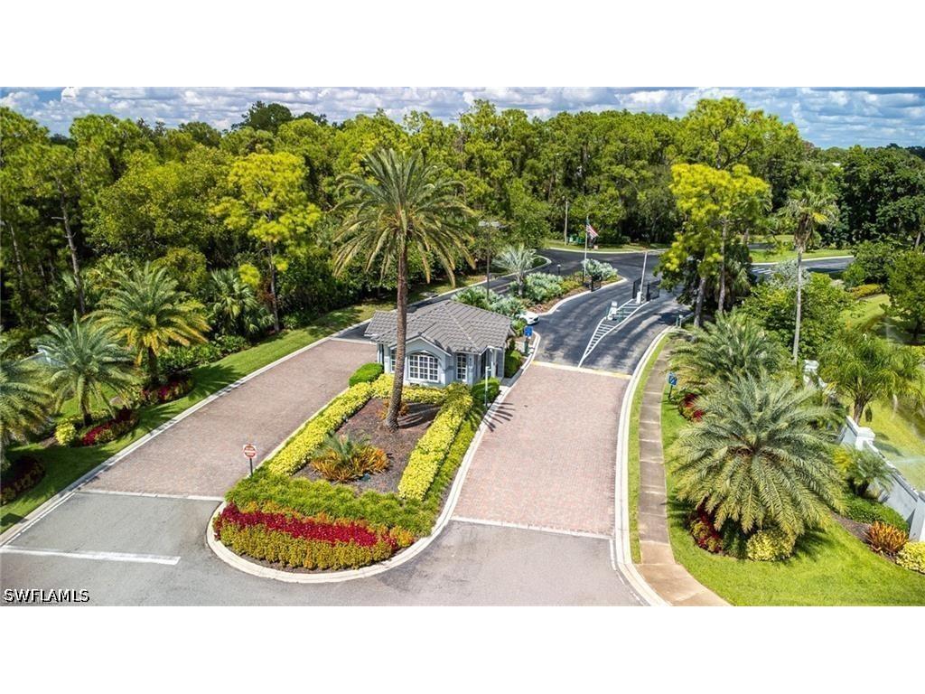 705 Luisa Lane #822 Naples FL 34104 226020046 image1