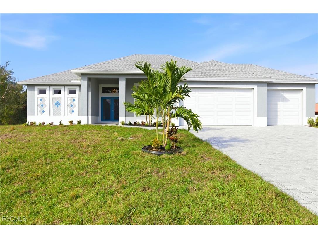 705 Mckinley Avenue Lehigh Acres FL 33972 2025017948 image4