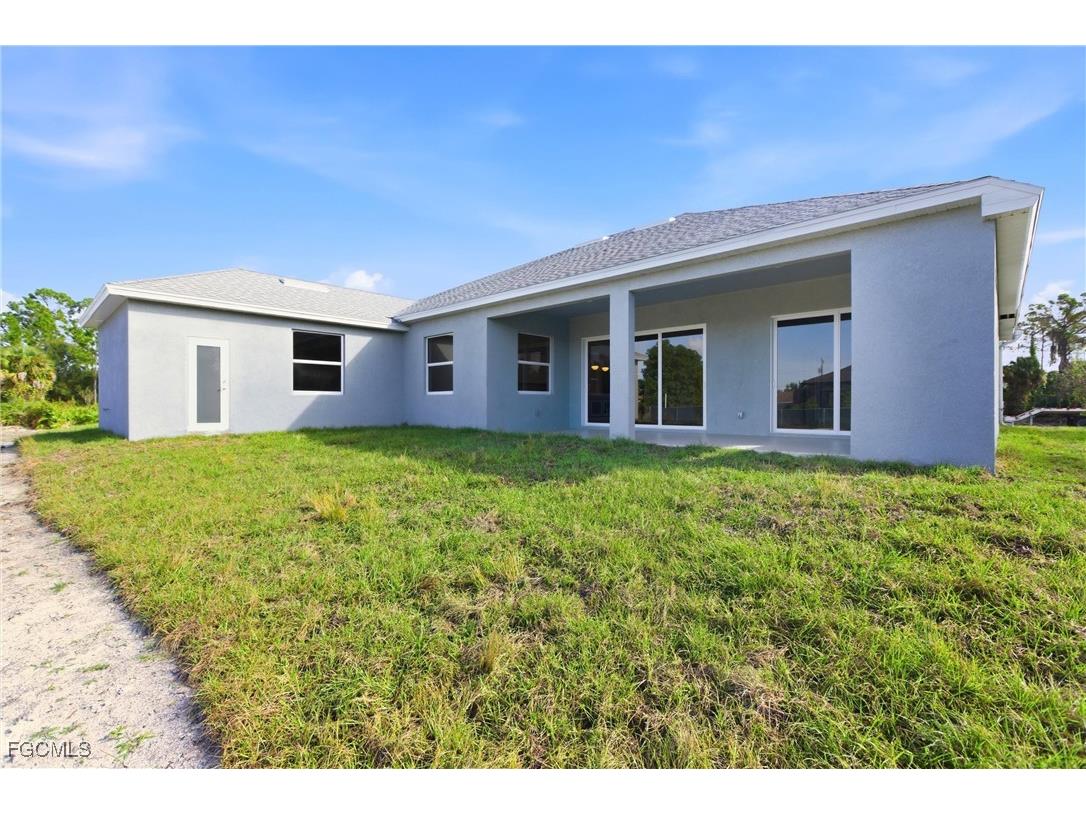 705 Mckinley Avenue Lehigh Acres FL 33972 2025017948 image46