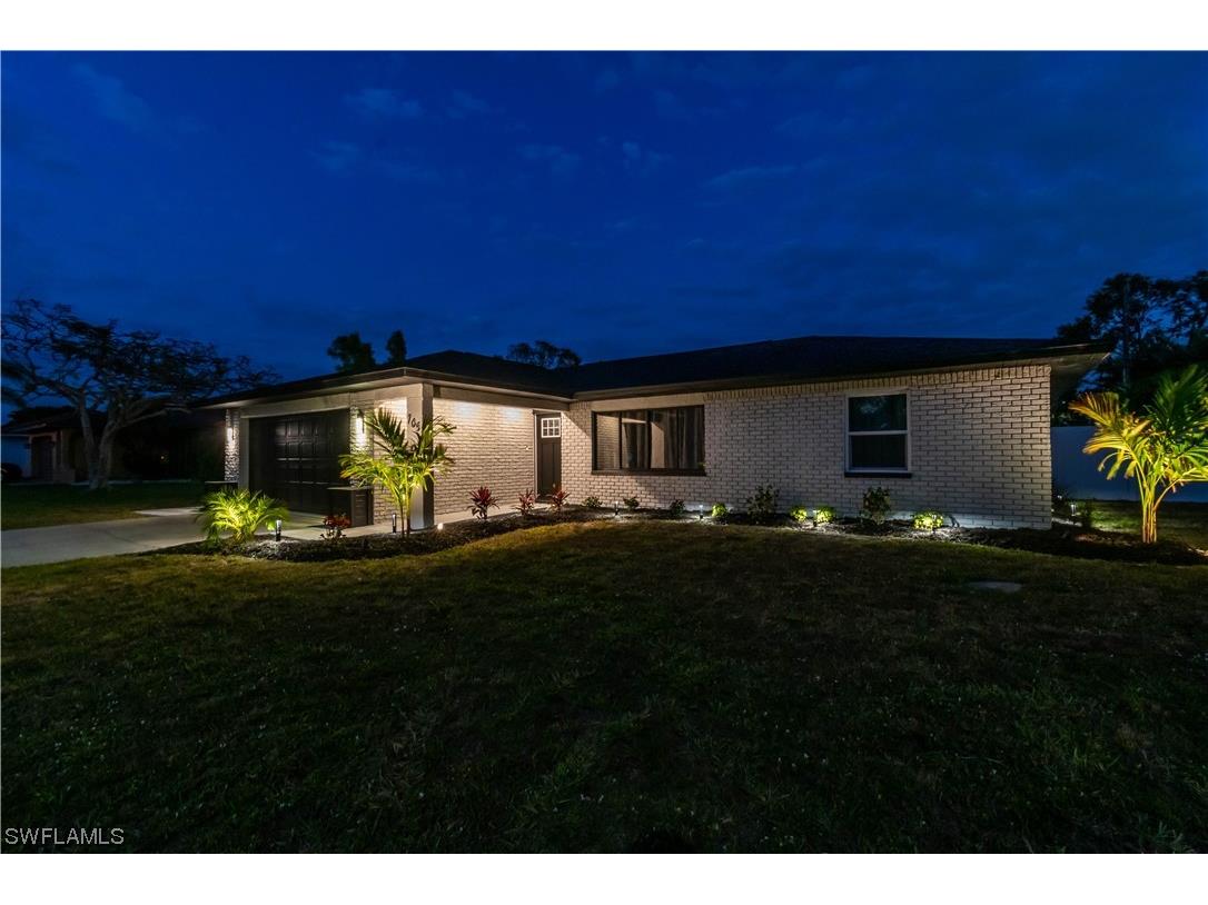 705 SE 10th Place Cape Coral FL 33990 223018661 image1