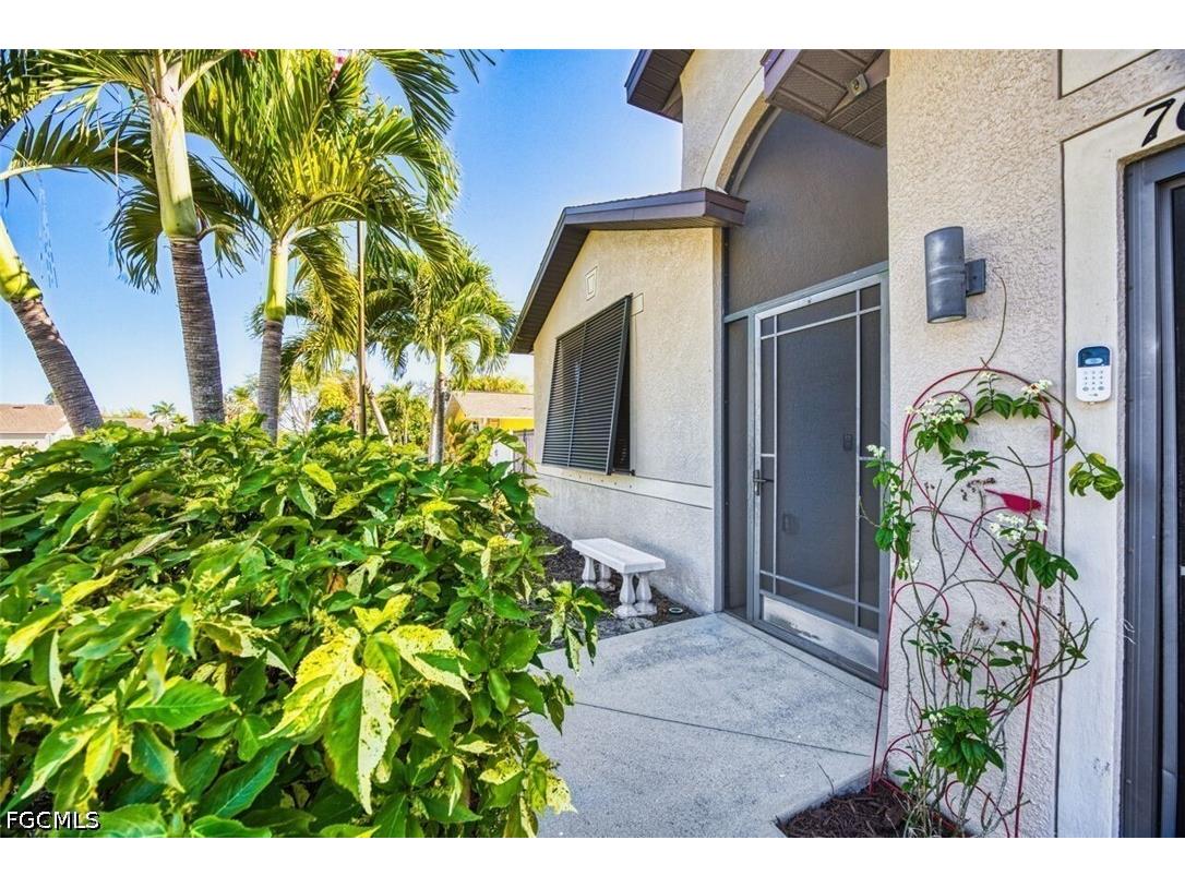 705 SW 10th Place Cape Coral FL 33991 2026017704 image17