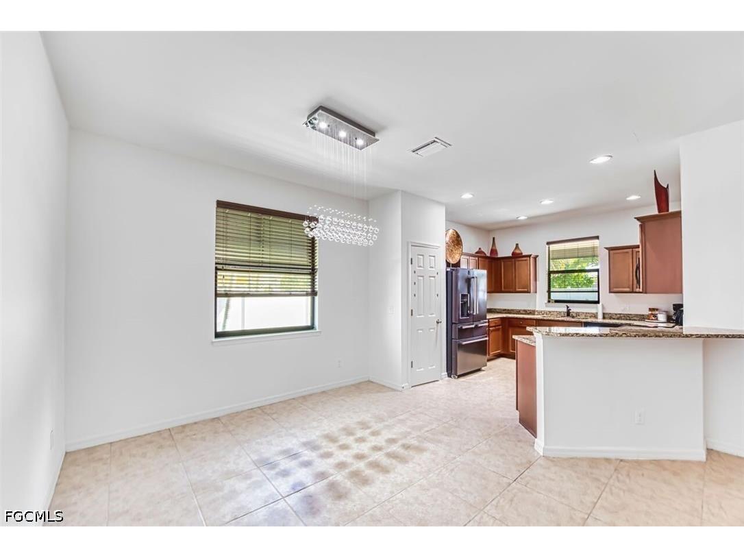 705 SW 10th Place Cape Coral FL 33991 2026017704 image26