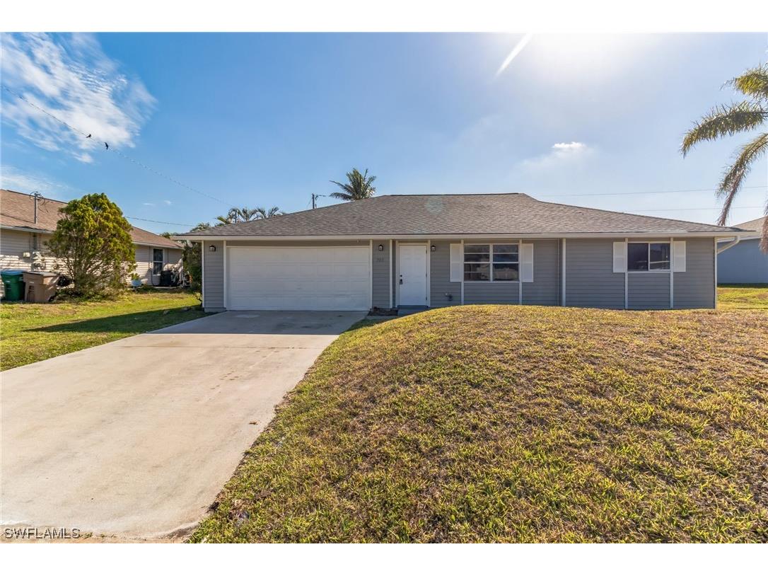 705 SW 9th Court Cape Coral FL 33991 223028692 image1
