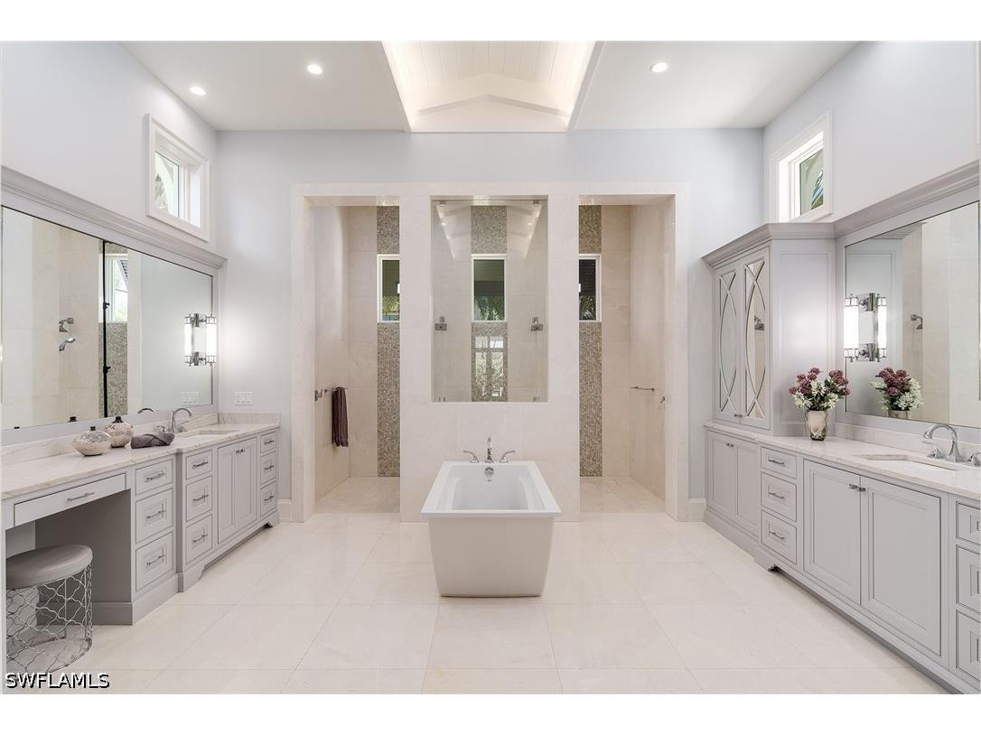 705 Wedge Drive Naples FL 34103 226015321 image9