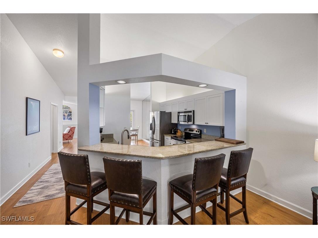 7050 Barrington Circle #202 Naples FL 34108 225076021 image12