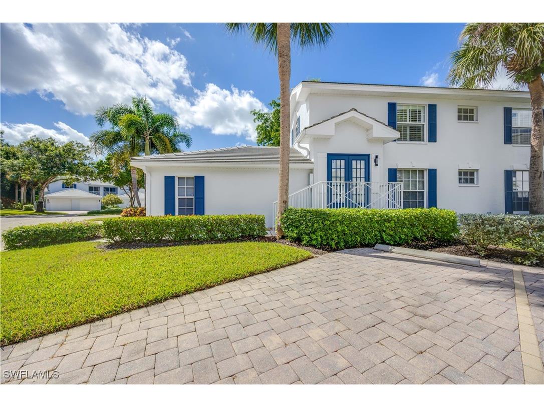 7050 Barrington Circle #202 Naples FL 34108 225076021 image2