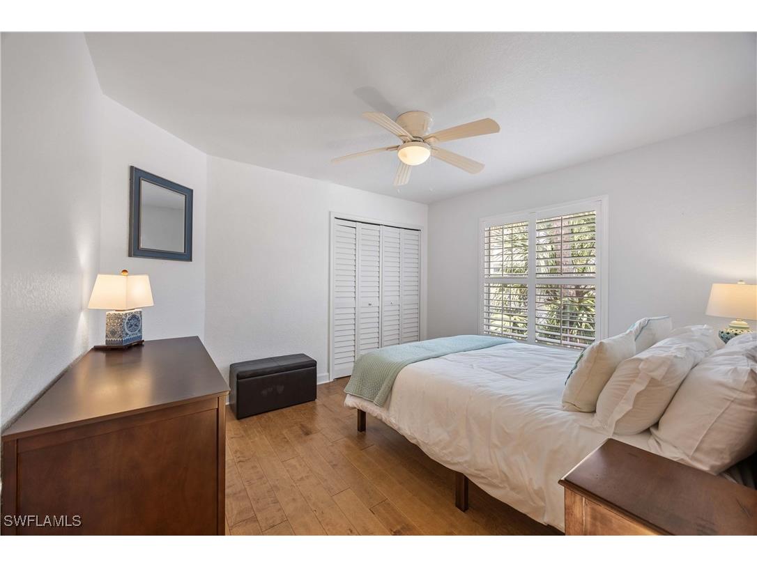 7050 Barrington Circle #202 Naples FL 34108 225076021 image23