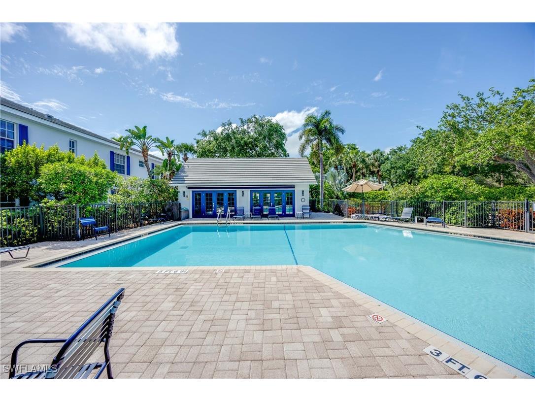 7050 Barrington Circle #202 Naples FL 34108 225076021 image32