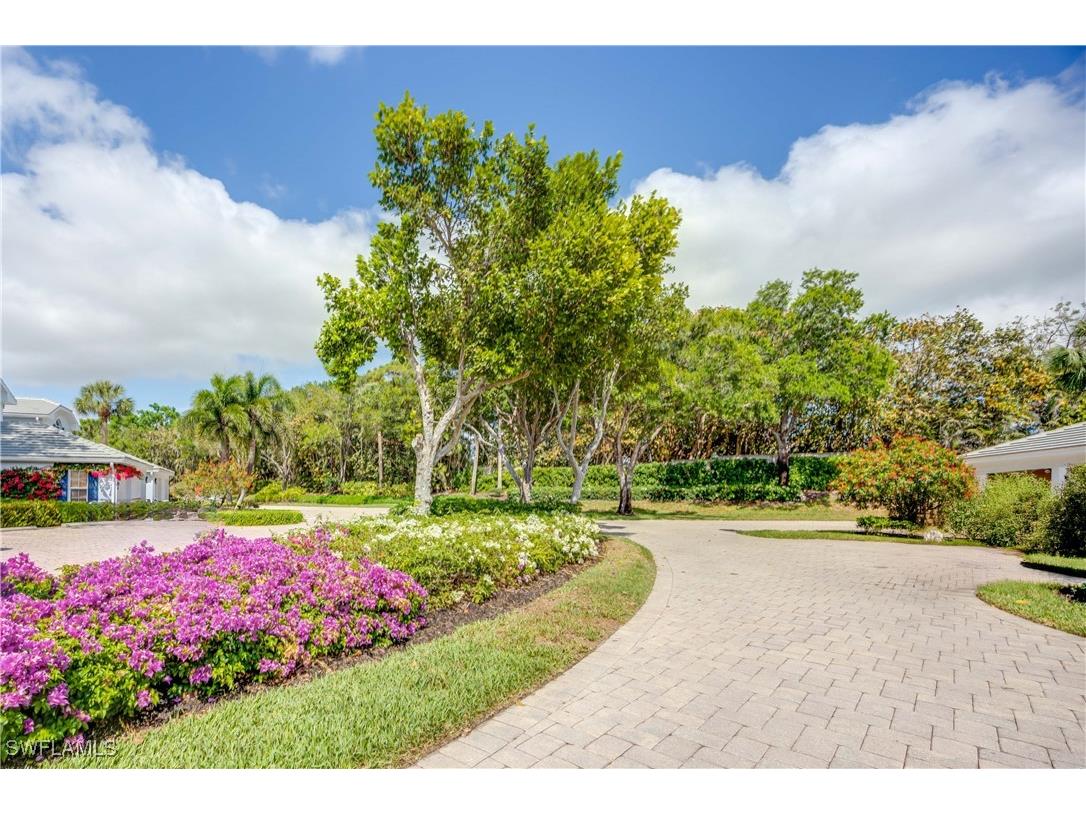 7050 Barrington Circle #202 Naples FL 34108 225076021 image35