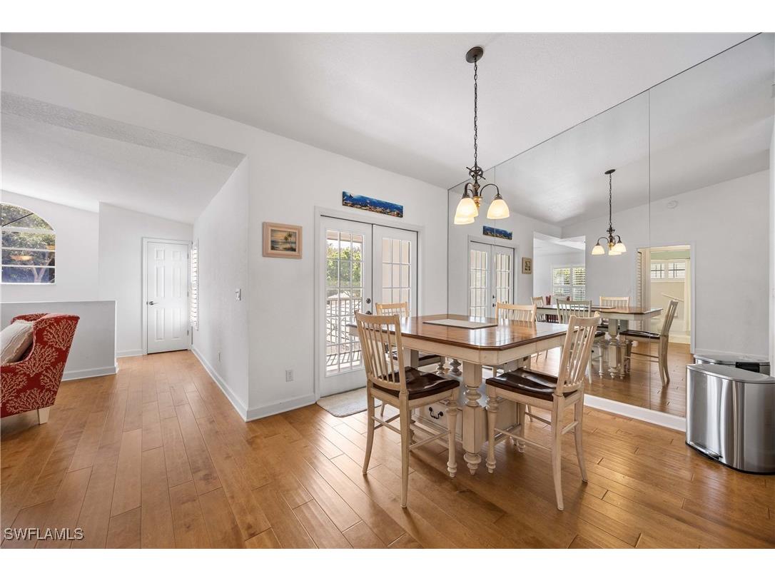 7050 Barrington Circle #202 Naples FL 34108 225076021 image6