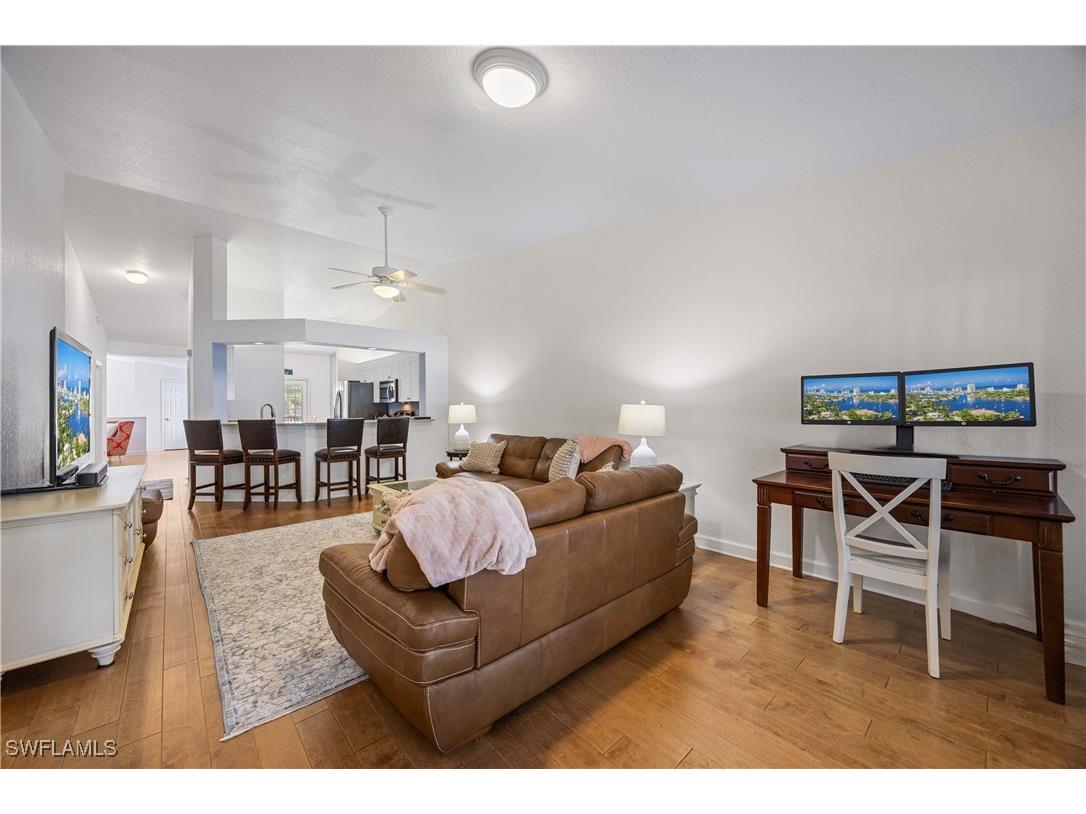 7050 Barrington Circle #202 Naples FL 34108 225076021 image9