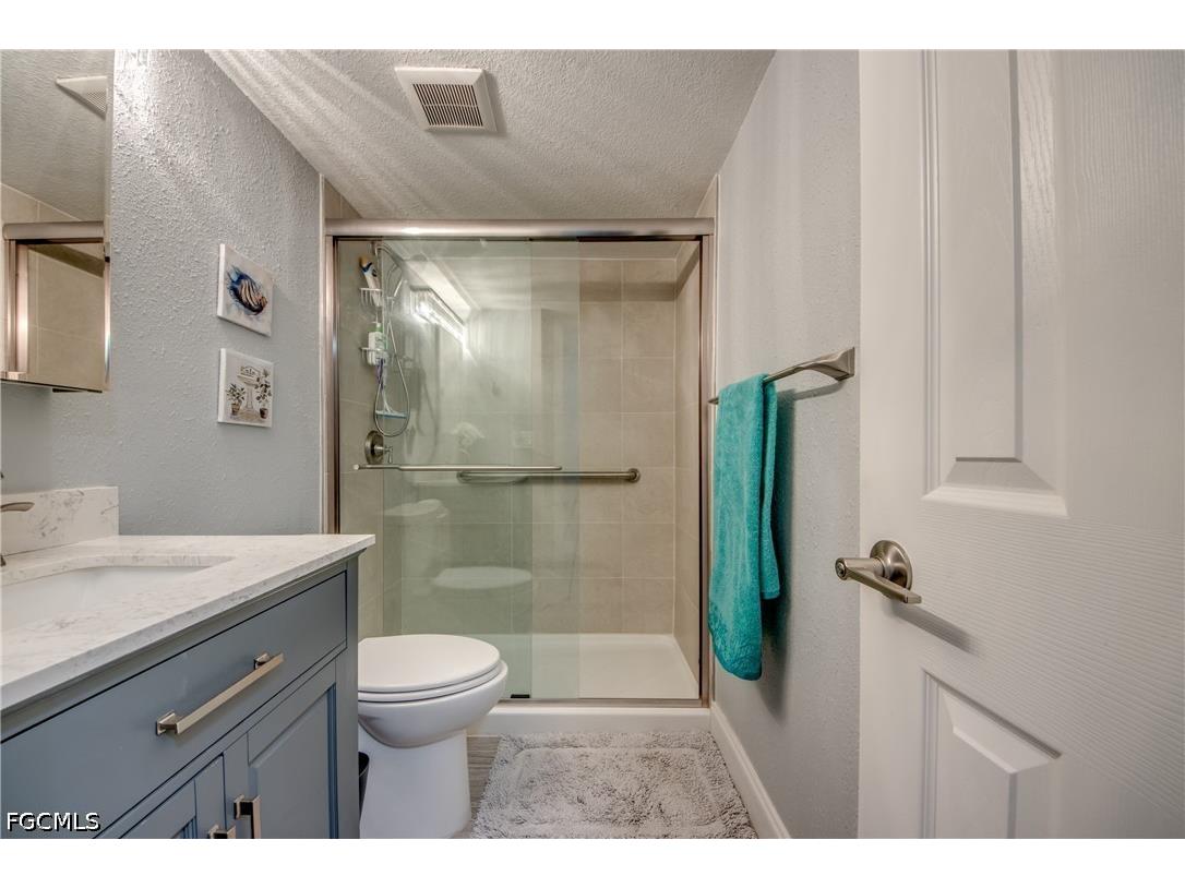 7050 Nantucket Circle #1 North Fort Myers FL 33917 2026017462 image32