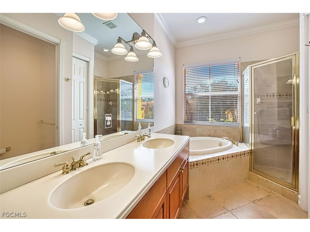 7051 Bergamo Way #201 Fort Myers FL 33966 2026012094 image27