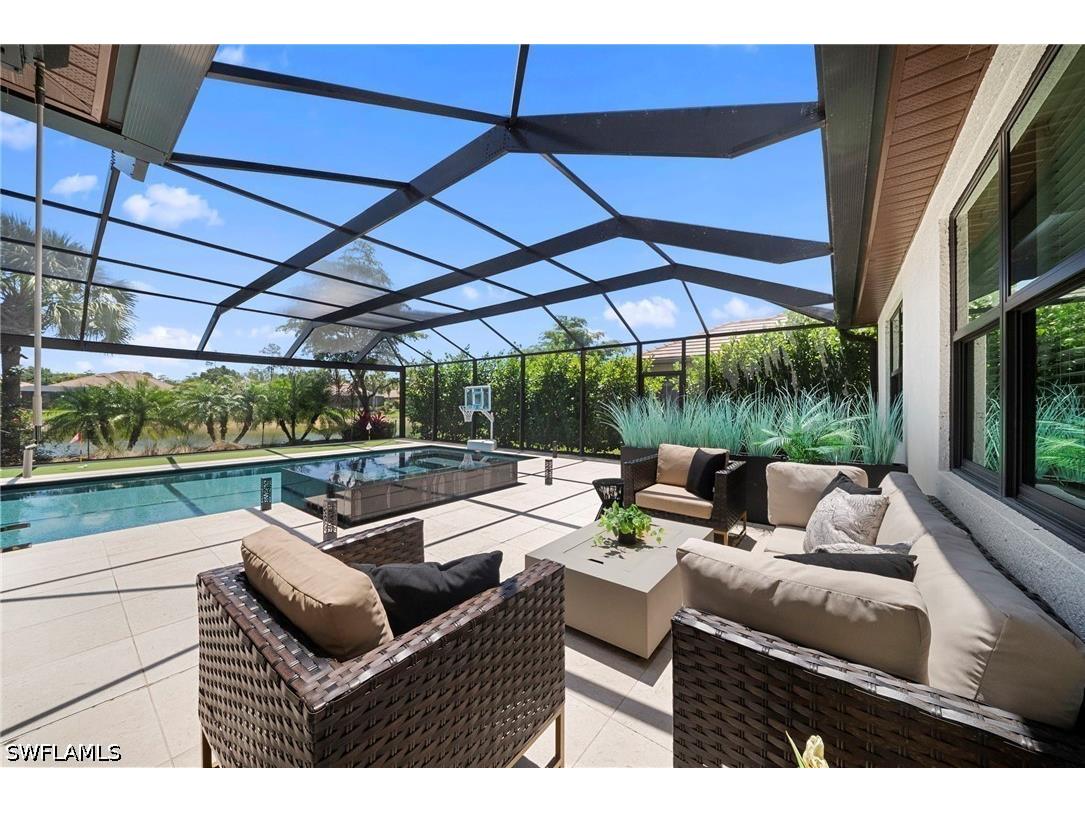 7052 Live Oak Drive Naples FL 34114 226017428 image1