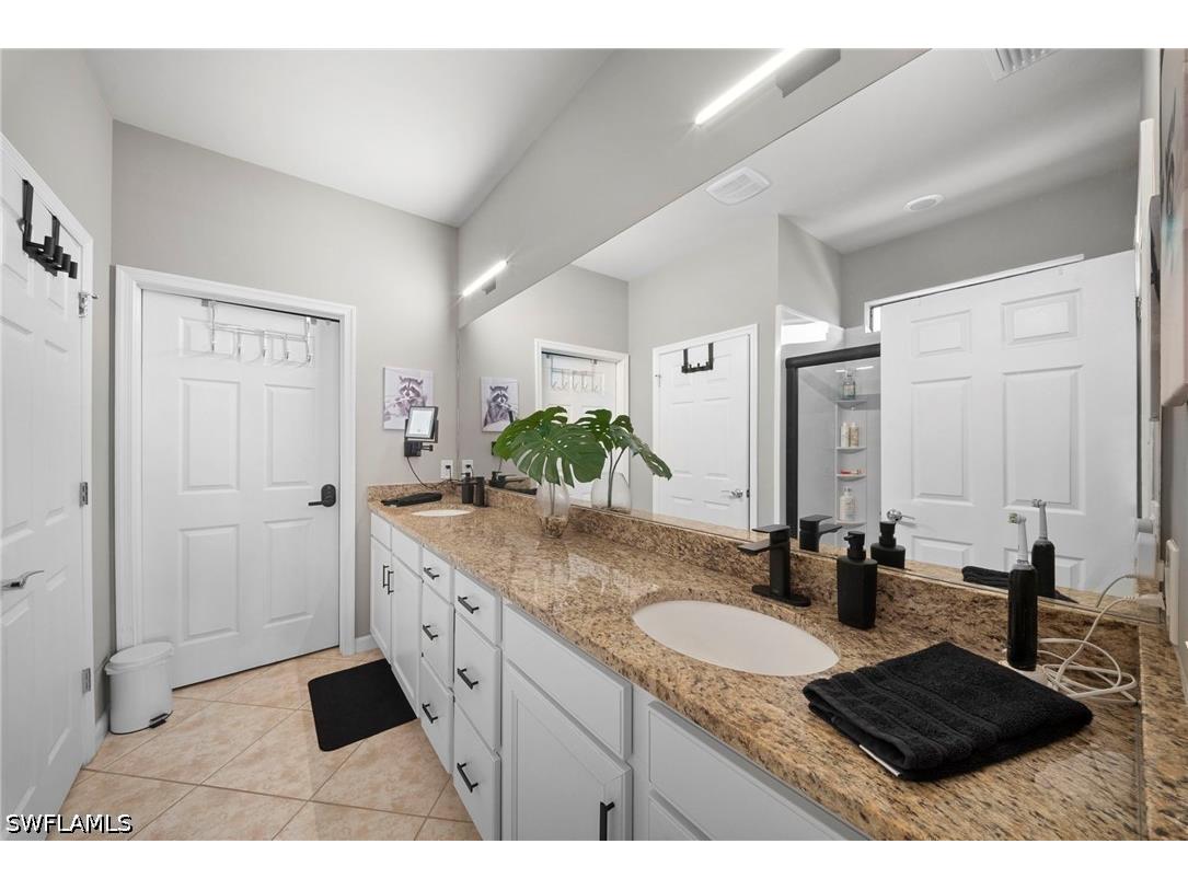 7052 Live Oak Drive Naples FL 34114 226017428 image26