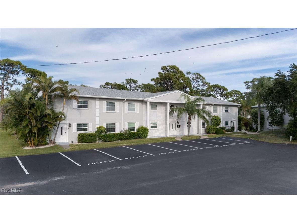 7056 Nantucket Circle #8 North Fort Myers FL 33917 2025019586 image4