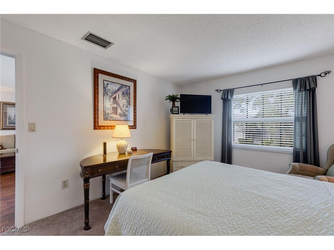 7056 Nantucket Circle #8 North Fort Myers FL 33917 2025019586 image7