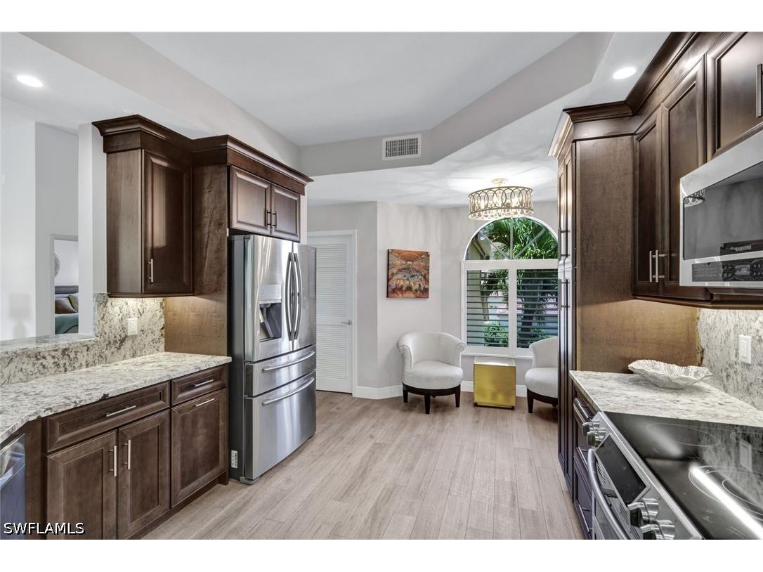 7056 Pelican Bay Boulevard #B201 Naples FL 34108 226018213 image5