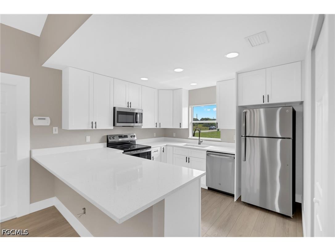 7057 Brazil Circle Labelle FL 33935 2026026045 image16