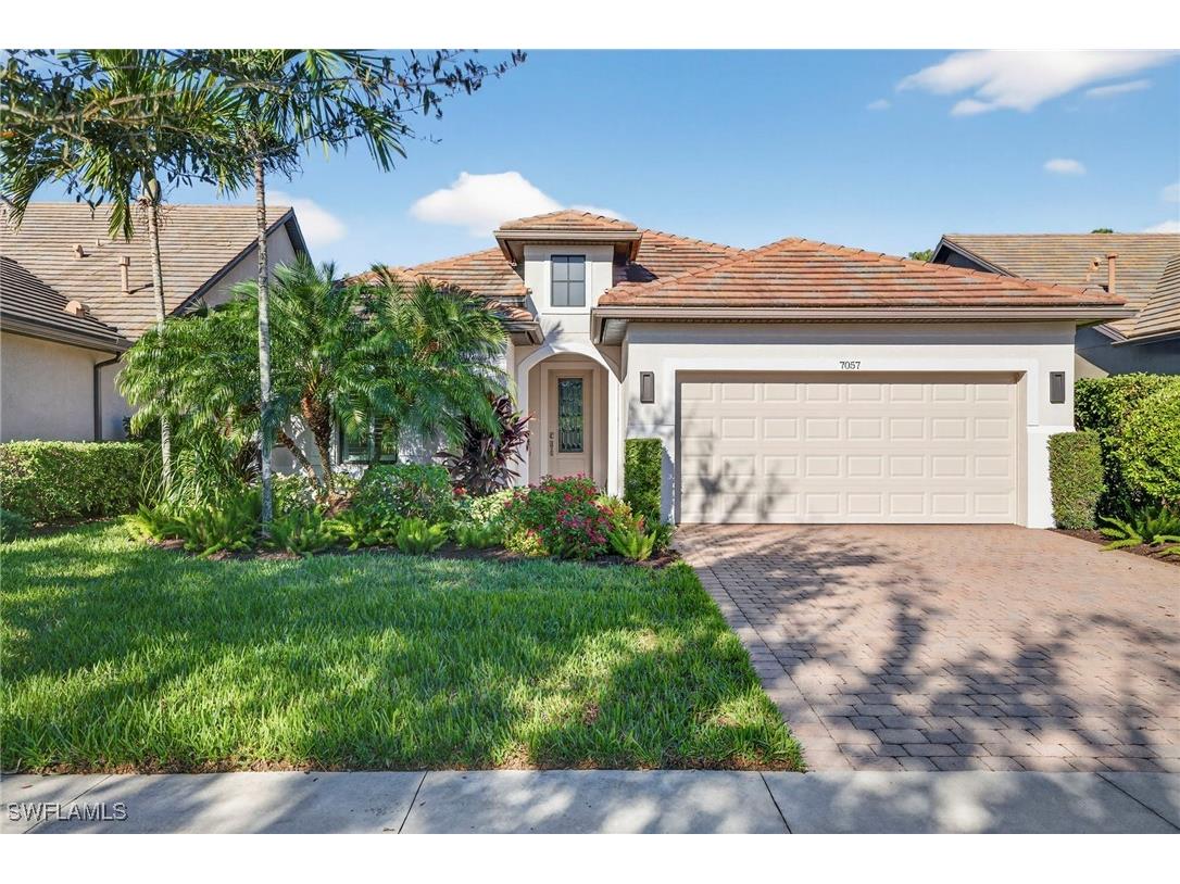 7057 Live Oak Drive Naples FL 34114 225074768 image1